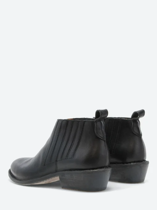 Fashion - Ray Rocker in Nero Cusna Women Heels | Boots