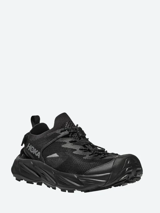 New One One - Hopara in Black and Black Sandals