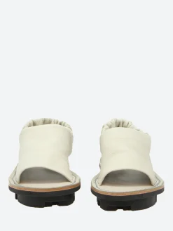 Clearance - Closed Nudge in Perla Alb/Waw Women Mary Janes | Ballet Flats