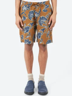 Online - Simple Short in Shorts
